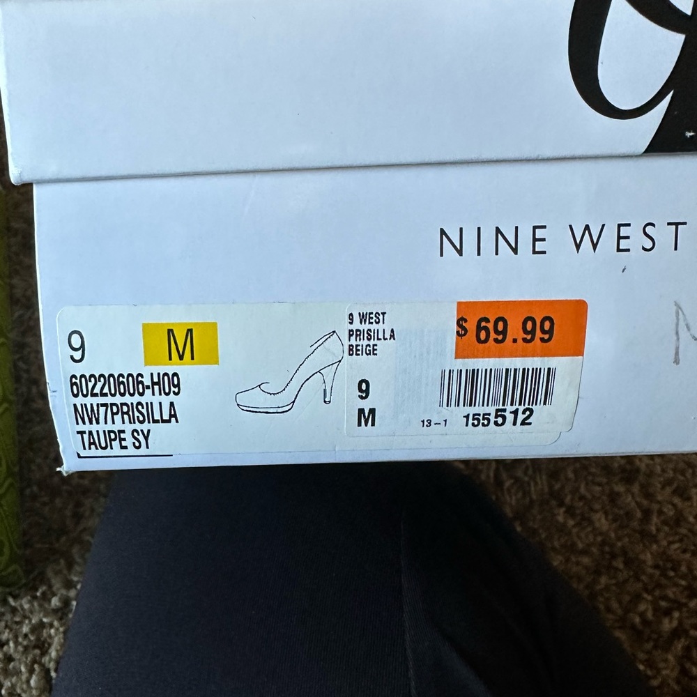 Nude Pumps - image 6